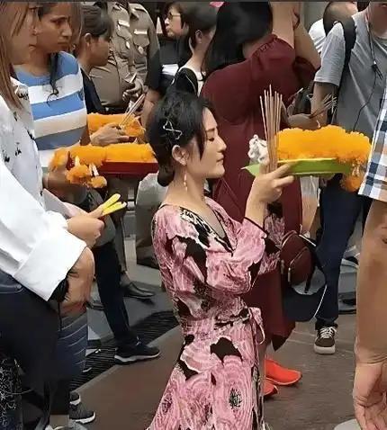 乱成一锅粥！释永信风波扯出多位女星，比王林“床上开光”还恶心_乱成一锅粥！释永信风波扯出多位女星，比王林“床上开光”还恶心_