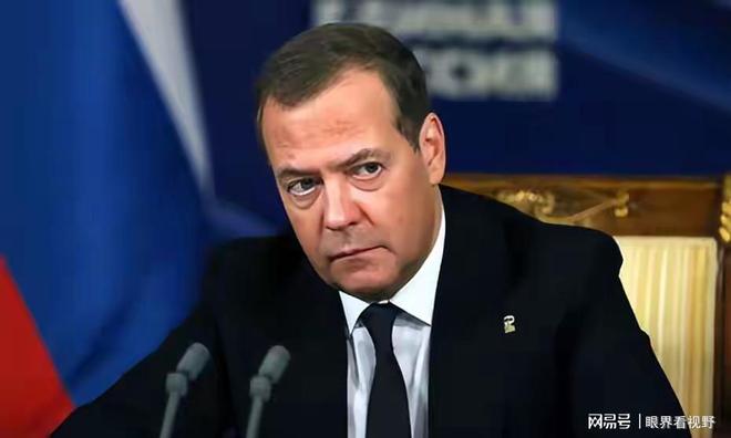 普京一句话震惊全世界__老外来中国后彻底震惊