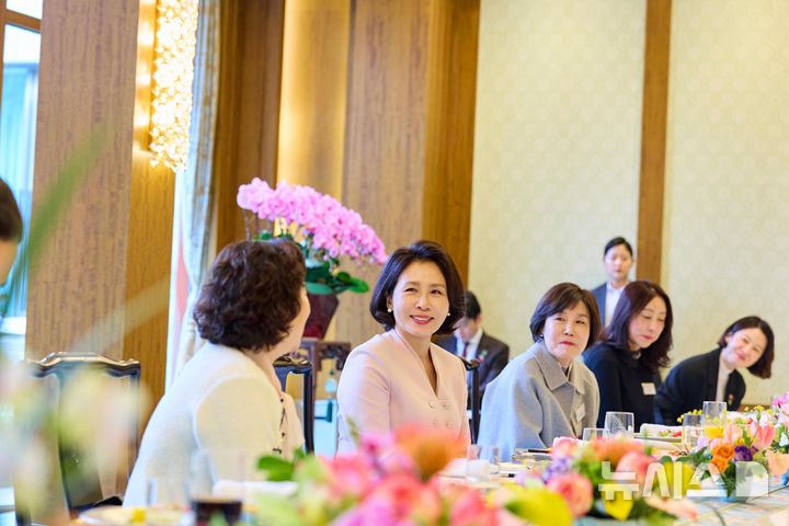 粉色套装女__粉色套装女两件套