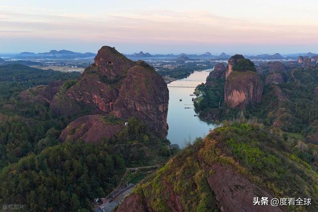 龙虎山悬棺为何至今未解__龙虎山悬棺之谜