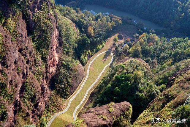 _龙虎山悬棺之谜_龙虎山悬棺为何至今未解