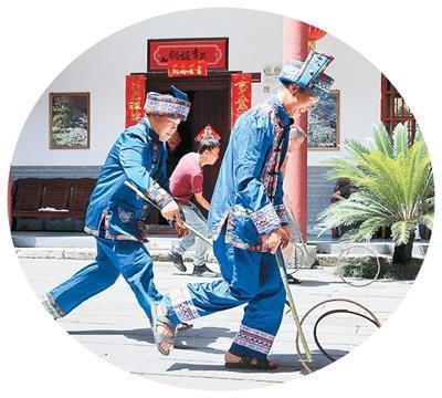 李花不负“守屯人”__李花不负“守屯人”