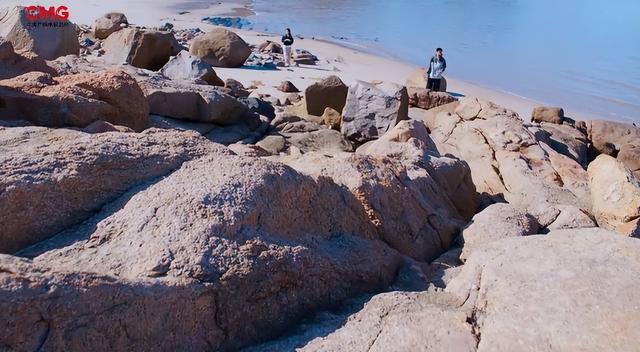 央视风景宣传片__看风景的窗户电影