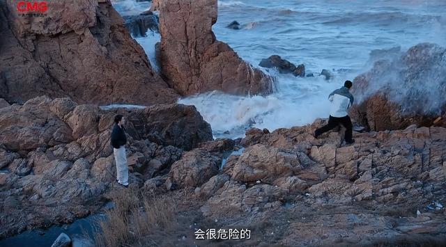 _央视风景宣传片_看风景的窗户电影