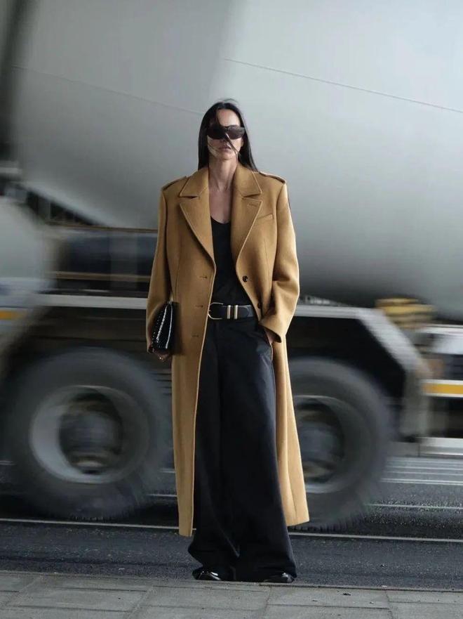 _2020年冬天流行怎么穿_2021年冬天流行穿搭