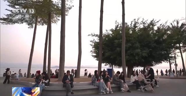 视频丨小桥流水、梅花初绽、海天一色 被地铁口的景色美到了__视频丨小桥流水、梅花初绽、海天一色 被地铁口的景色美到了