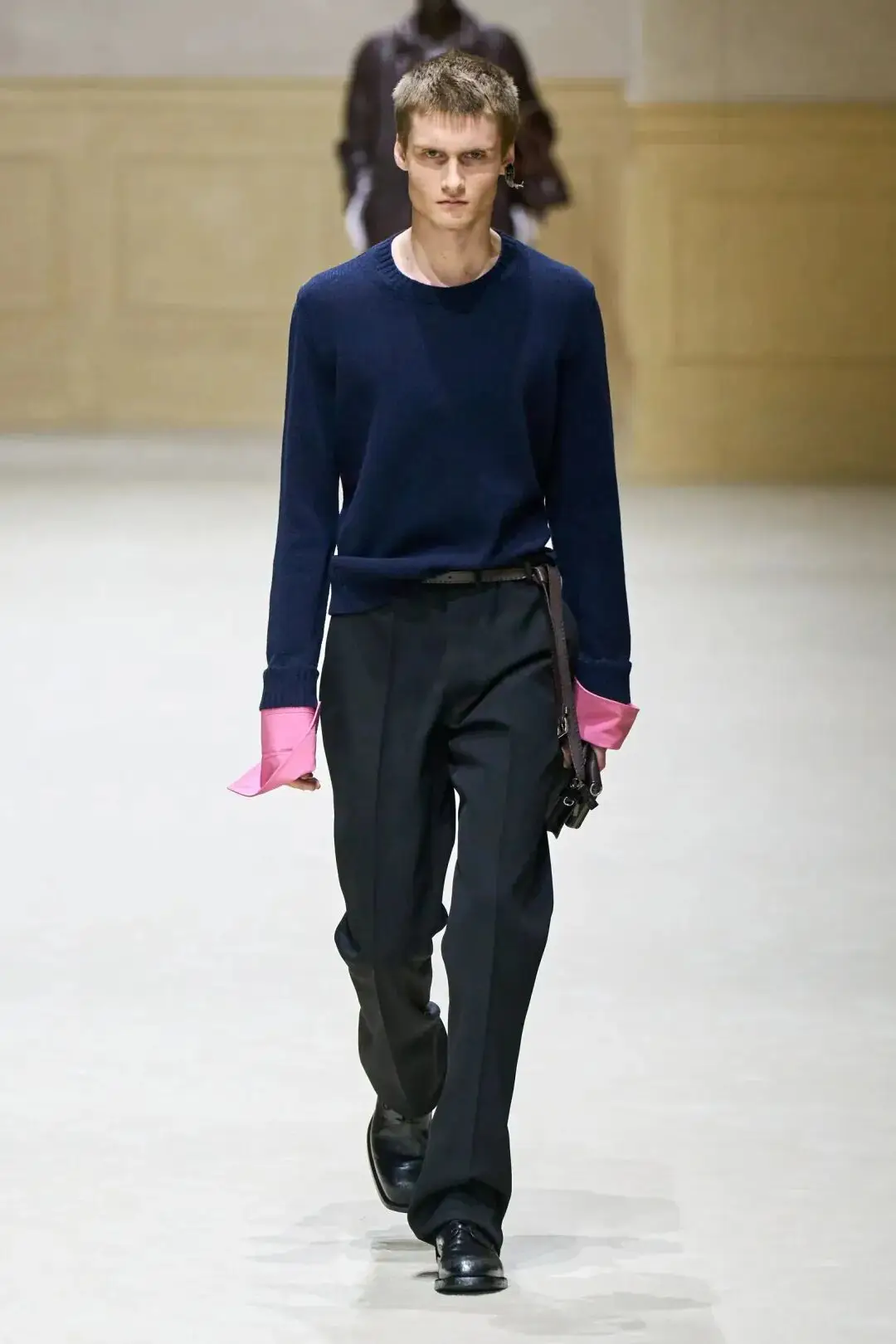 _男装秋冬新款上市图片_男装秋冬装搭配图片