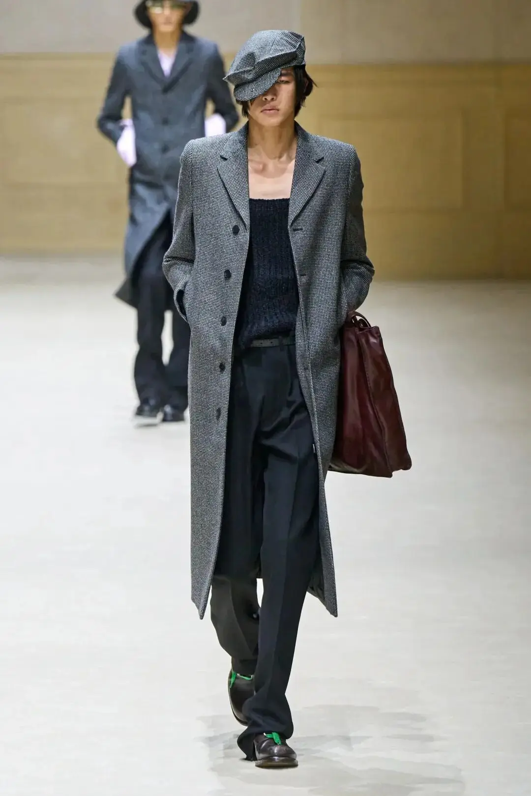 男装秋冬新款上市图片_男装秋冬装搭配图片_