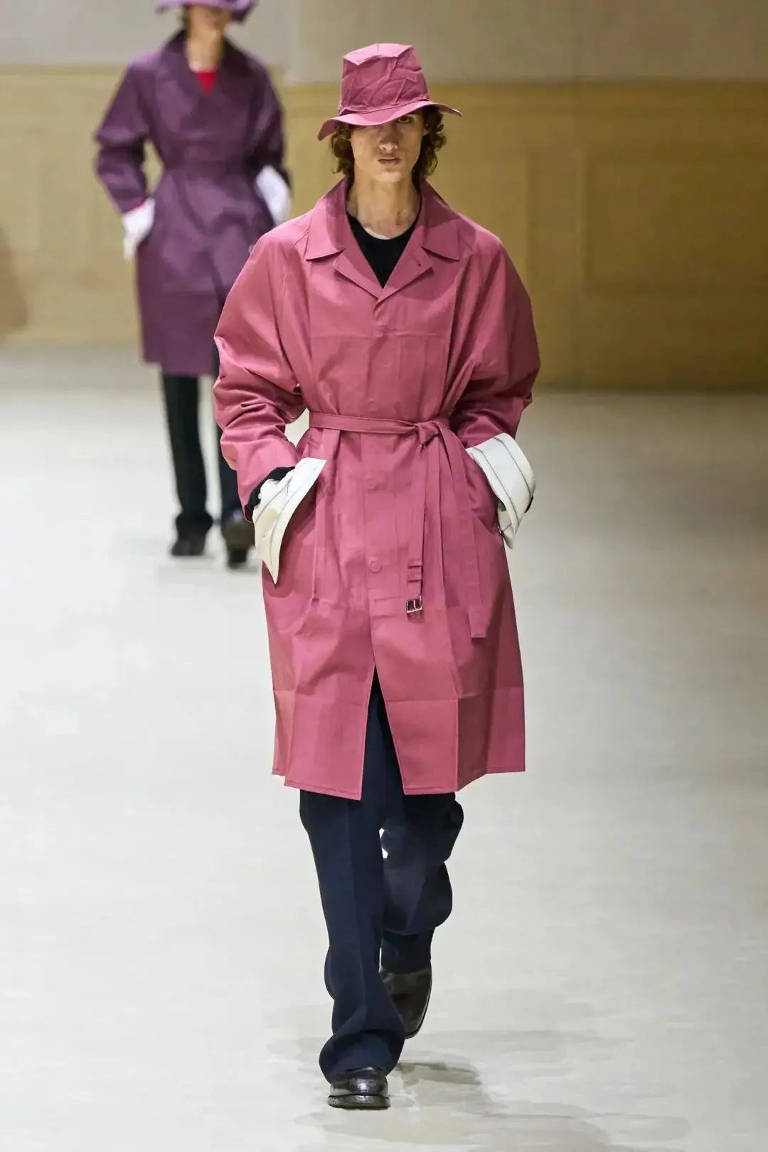 男装秋冬新款上市图片__男装秋冬装搭配图片