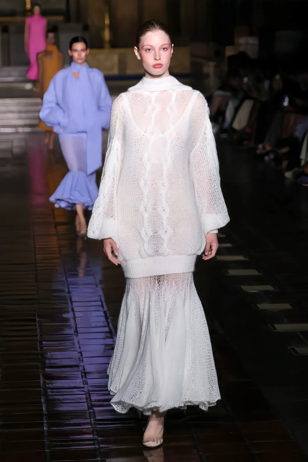 新晋全球首富马斯克最新访谈_亿万富翁马斯克_