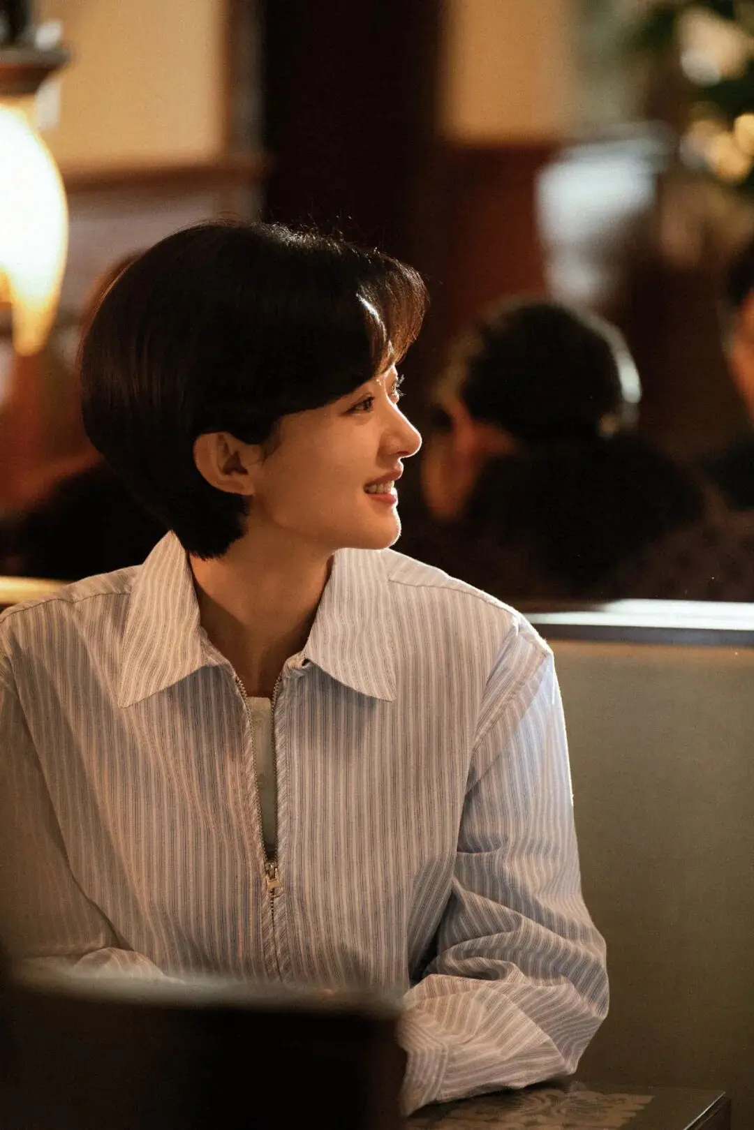 _赵今麦长发_赵麦今发型短发