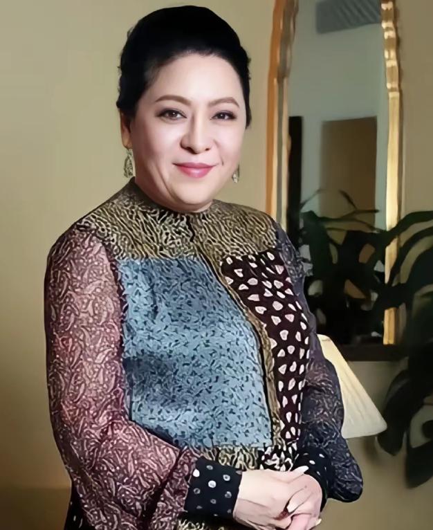 _梦见婆婆去世自己大哭_百年的媳妇熬婆婆