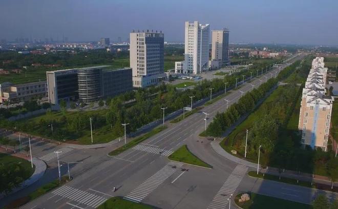 人口才70万，GDP却干进全国百强：这座山东小城到底藏着什么狠招__人口才70万，GDP却干进全国百强：这座山东小城到底藏着什么狠招