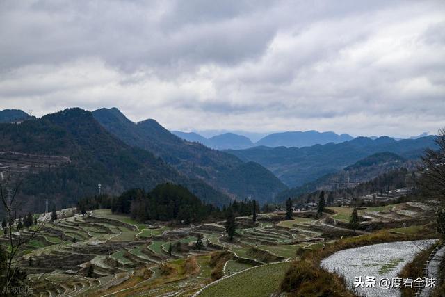 老君山现云海奇观_重庆最美绿道_