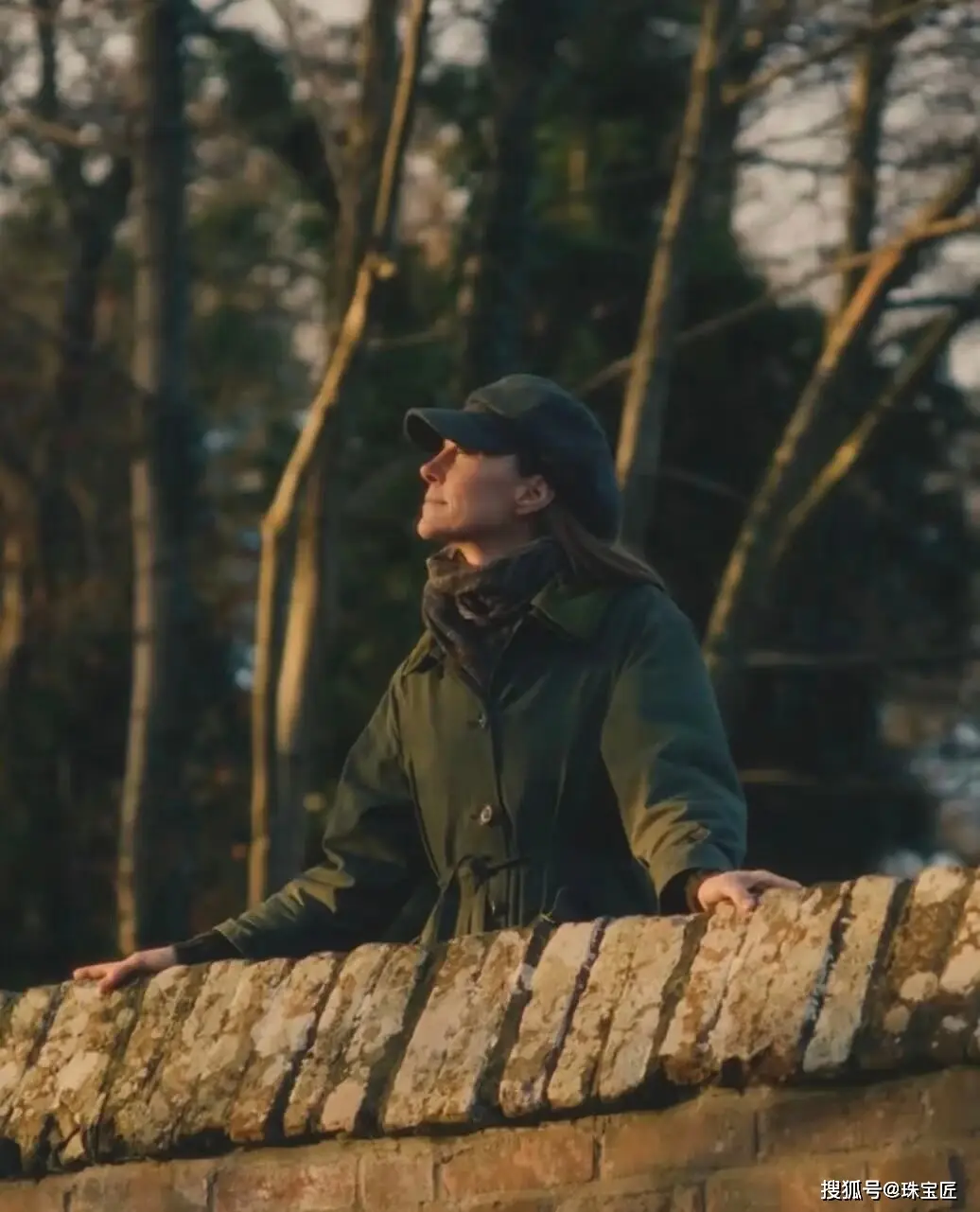 凯特王妃珠宝搭配_凯特的戒指_