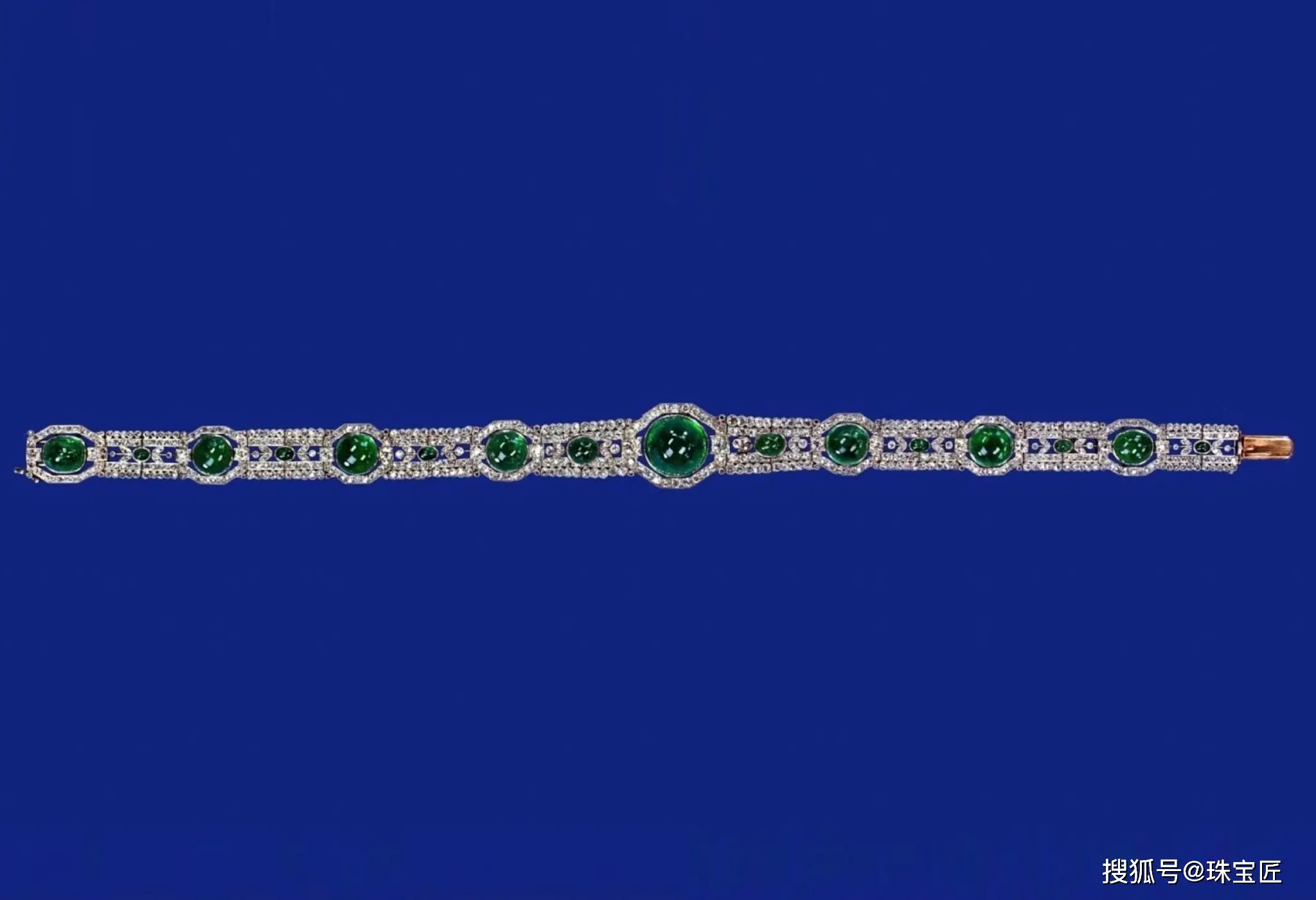 凯特的戒指_凯特王妃珠宝搭配_