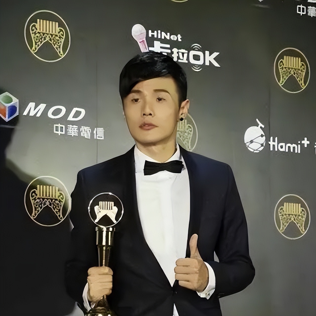 杨丞琳嫁给“自甘堕落”的李荣浩，是她人生中最大的误判__杨丞琳嫁给“自甘堕落”的李荣浩，是她人生中最大的误判