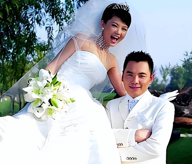 何炅李湘快乐大本营__快乐大本营李湘何炅主持第一期