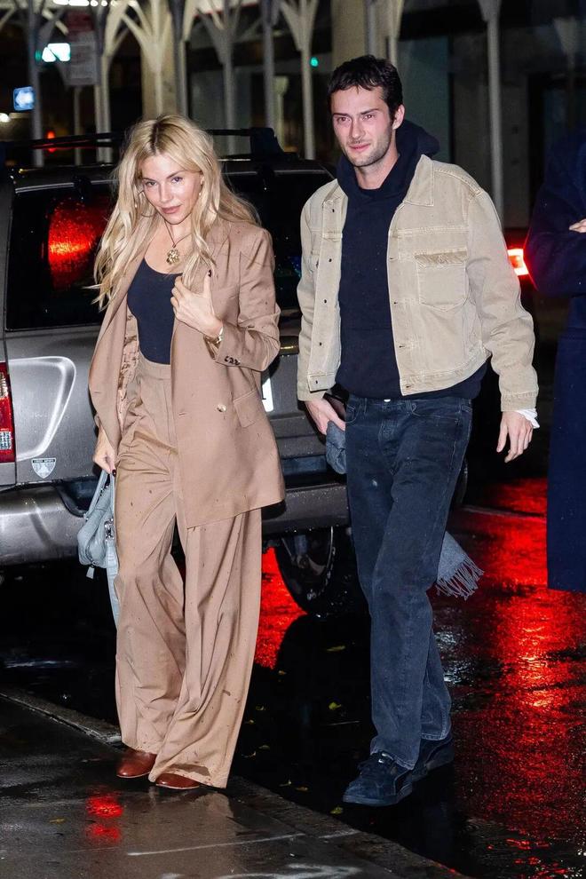 美人不敌岁月__美人好看不败岁月下一句