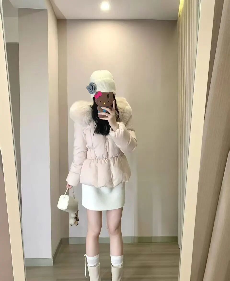 朱珠太敢穿了吧!豹纹毛毛外套+红裤子复古辣妹范儿绝了__朱珠太敢穿了吧!豹纹毛毛外套+红裤子复古辣妹范儿绝了