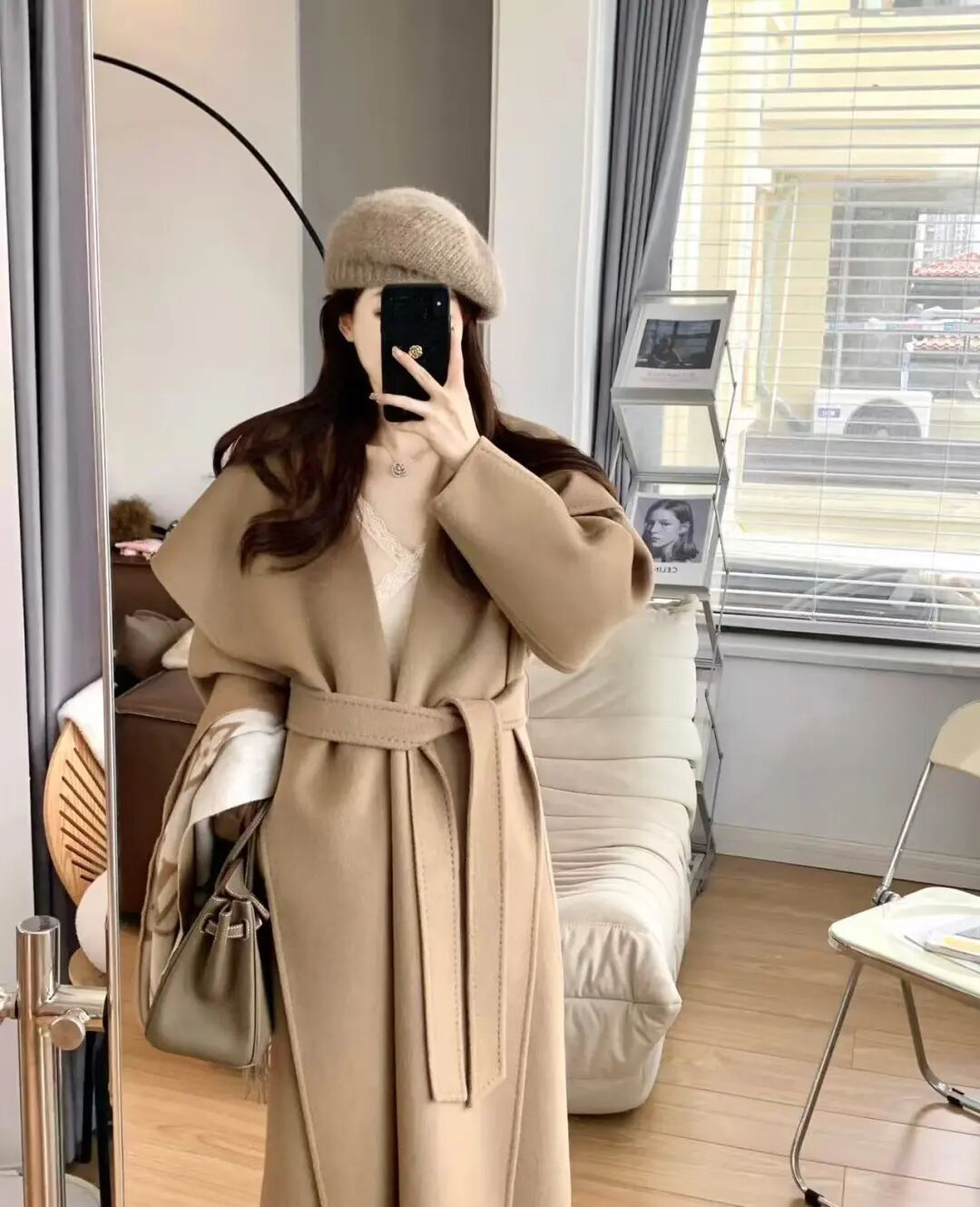 _朱珠太敢穿了吧!豹纹毛毛外套+红裤子复古辣妹范儿绝了_朱珠太敢穿了吧!豹纹毛毛外套+红裤子复古辣妹范儿绝了