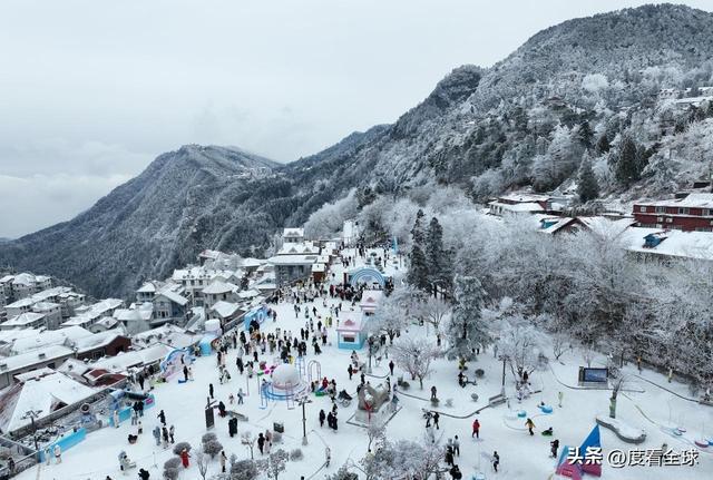_南方人看雪新地标!不用去东北,庐山雾凇 + 云海,美得像童话!_南方人看雪新地标!不用去东北,庐山雾凇 + 云海,美得像童话!