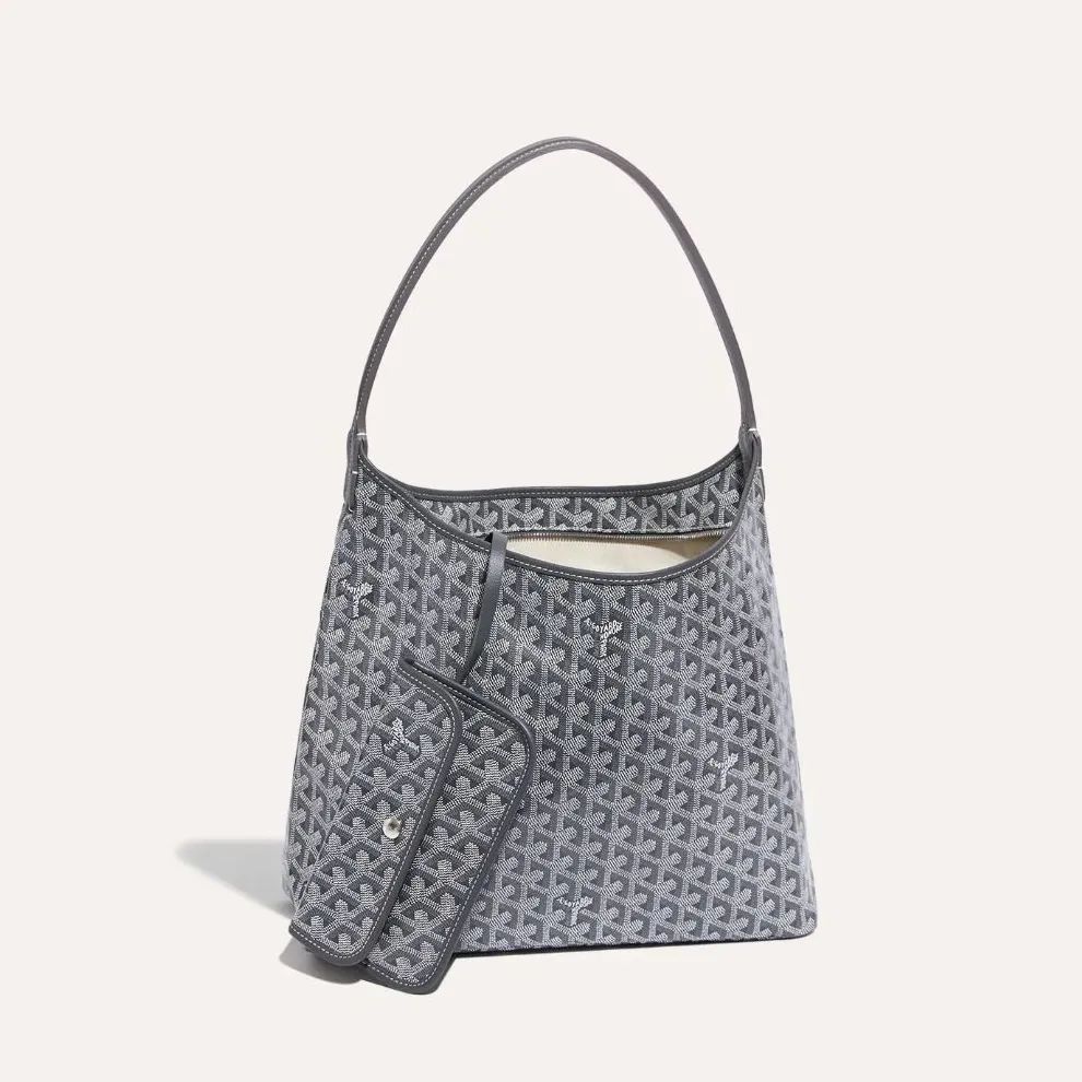 _机场偶遇汤唯，背Burberry云淡风轻！为什么女精英都爱松弛感大包？_机场偶遇汤唯，背Burberry云淡风轻！为什么女精英都爱松弛感大包？