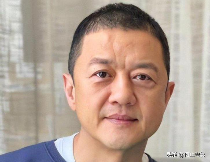窦靖童谈李亚鹏视频_窦靖童谈李亚鹏_