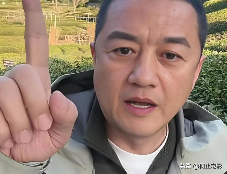 窦靖童谈李亚鹏_窦靖童谈李亚鹏视频_