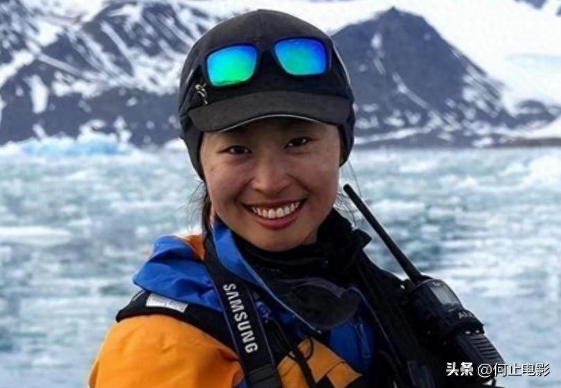 _母亲是敬一丹，父亲是亿万富翁，本可躺赢的她却选择了另一条路_母亲是敬一丹，父亲是亿万富翁，本可躺赢的她却选择了另一条路