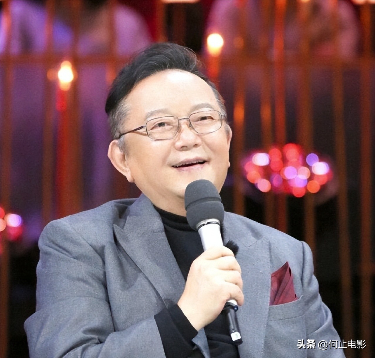 77 岁王刚的晚年:本以为有儿子能安度余生,如今却为养子操劳不停_77 岁王刚的晚年:本以为有儿子能安度余生,如今却为养子操劳不停_