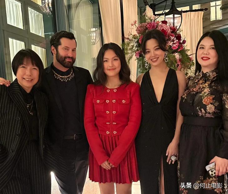 _美健身夫妇高调炫富_高调炫富小说