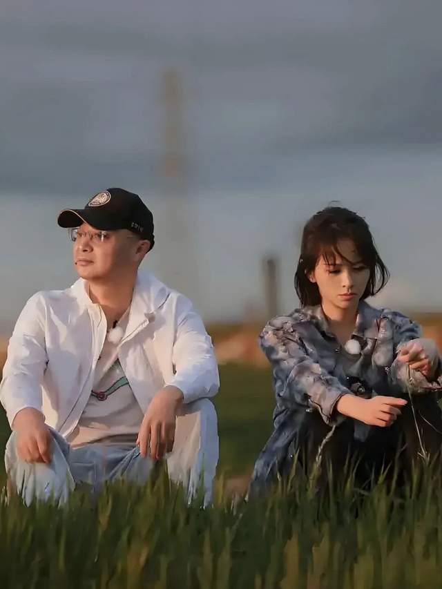 40岁女演员直播谈与前夫官宣离婚：故意模糊表述，担心会伤害儿子_40岁女演员直播谈与前夫官宣离婚：故意模糊表述，担心会伤害儿子_