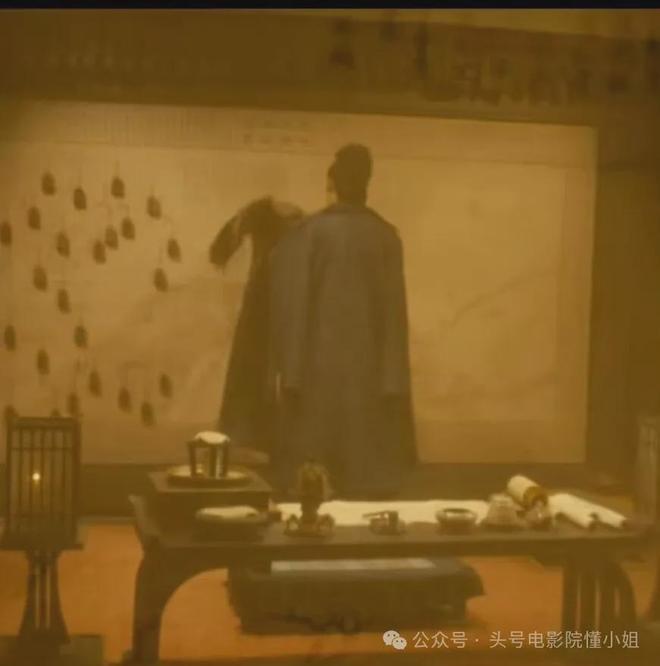 百度李连杰背对背拥抱__吴京演的反派电影