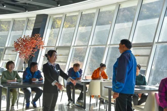 再获省级荣誉！潭溪山以“服务+营销”双轮驱动赋能 打造文旅高质量发展新标杆_再获省级荣誉！潭溪山以“服务+营销”双轮驱动赋能 打造文旅高质量发展新标杆_