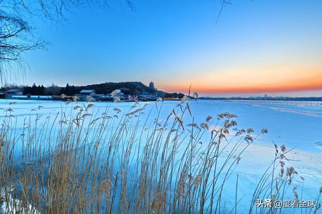 雪落颐和，一湖晨光藏尽中式美学的终极浪漫！__雪落颐和，一湖晨光藏尽中式美学的终极浪漫！