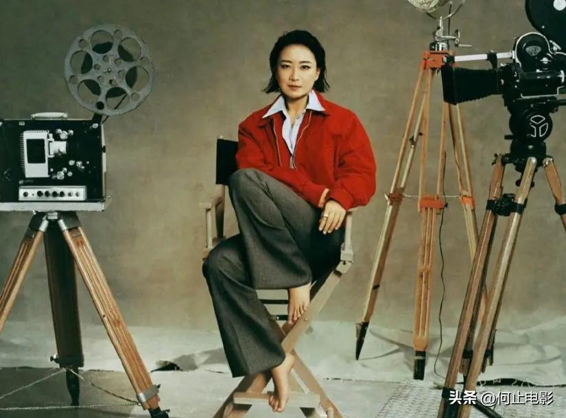 贾玲剧透春晚被制止__今年春晚和贾玲一起的女的