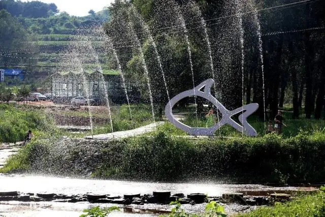 2017年河南省中考作文_泰盛集团与山鹰国际关系_