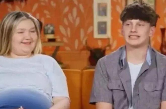 _傻爹傻妈_傻爸傻妈破落家