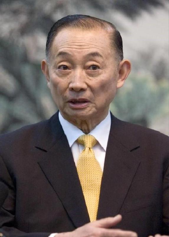 _一把好牌打得稀烂！47岁“跳梁小丑”李玉刚，口碑彻底反转了？_一把好牌打得稀烂！47岁“跳梁小丑”李玉刚，口碑彻底反转了？