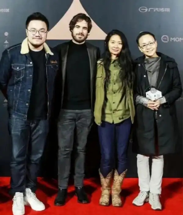 没离婚可以离家出走吗_宋丹丹英达离婚_