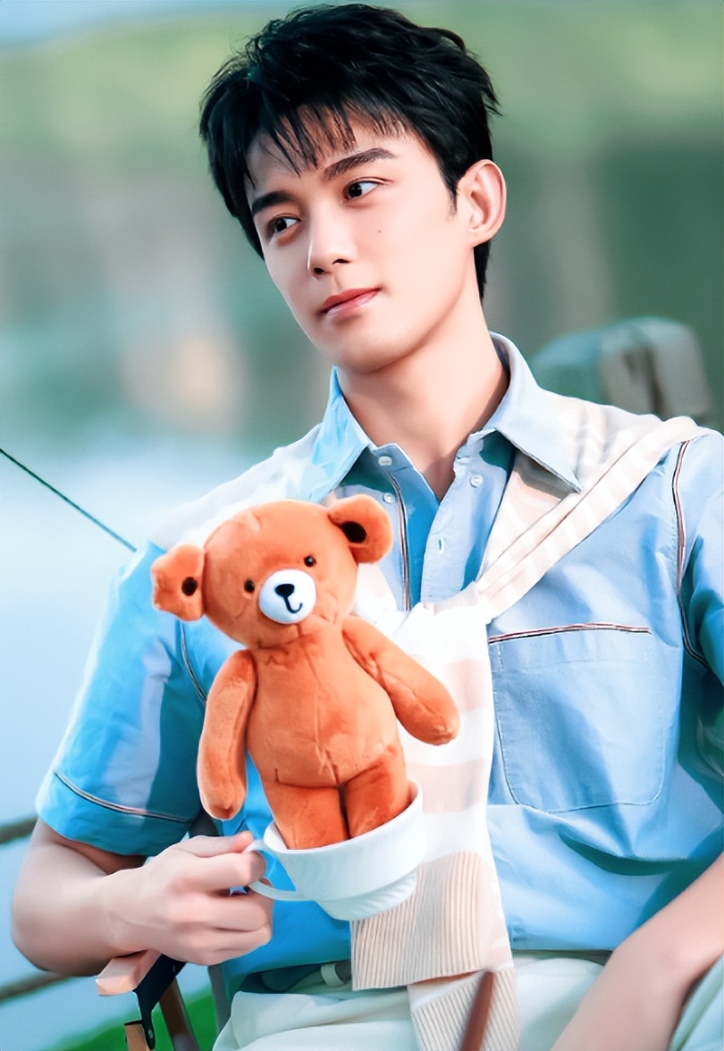 胡歌床技__胡歌和王一博