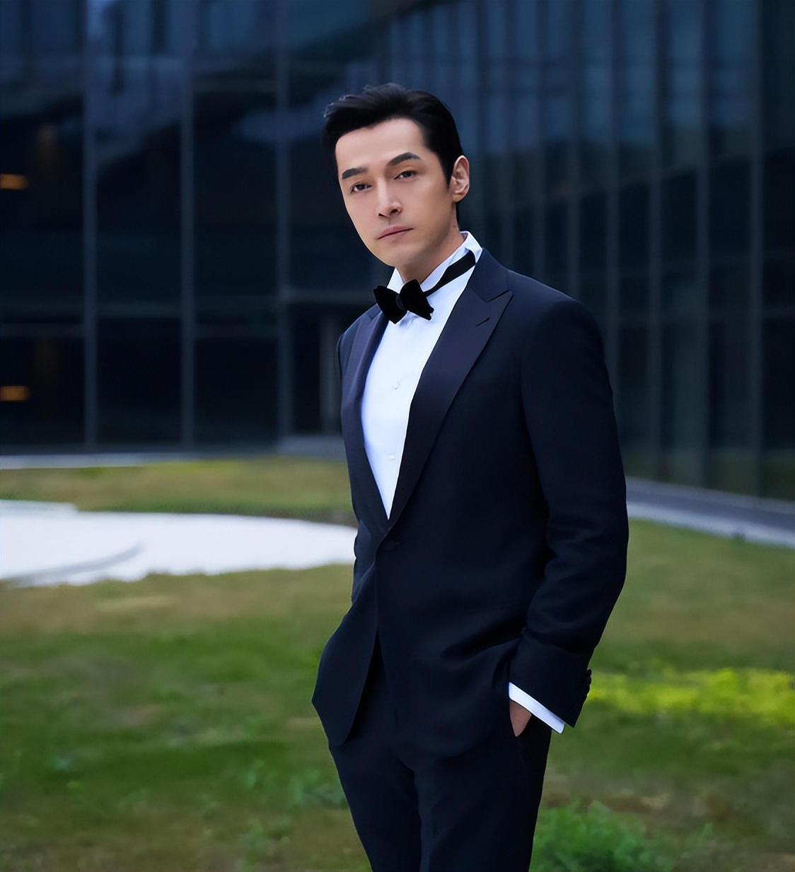 _胡歌和王一博_胡歌床技