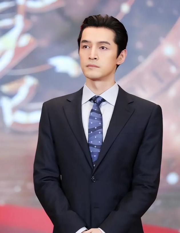 _胡歌和王一博_胡歌床技