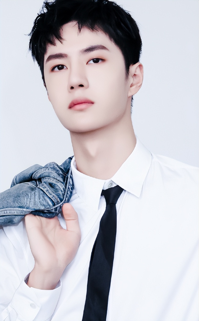 _胡歌和王一博_胡歌床技