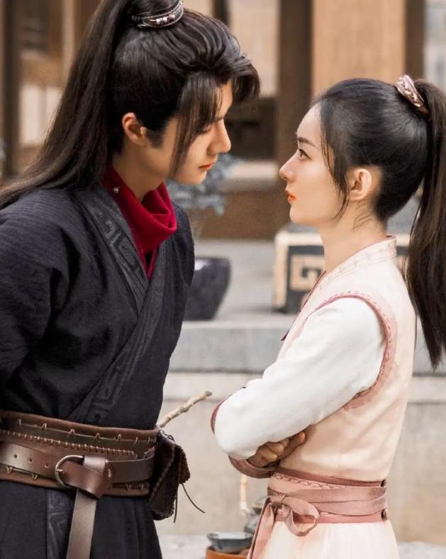 胡歌床技_胡歌和王一博_