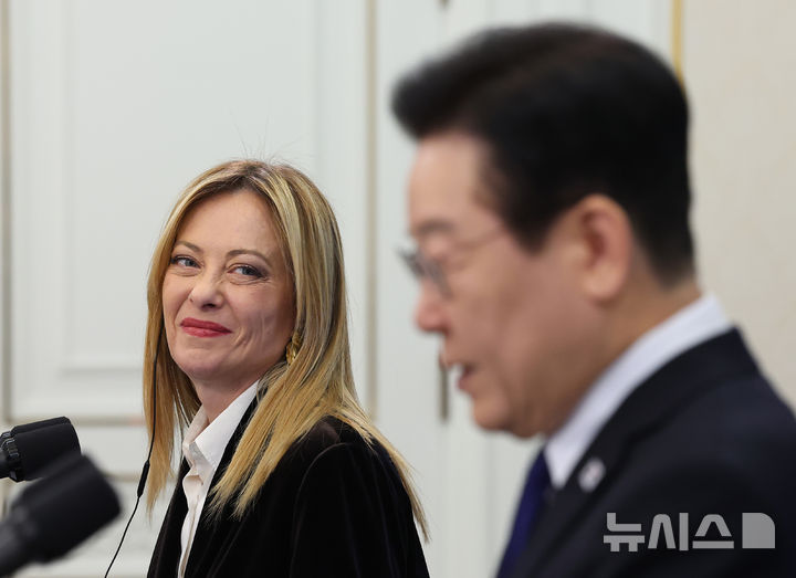 意大利国家美女_意大利美女是谁_