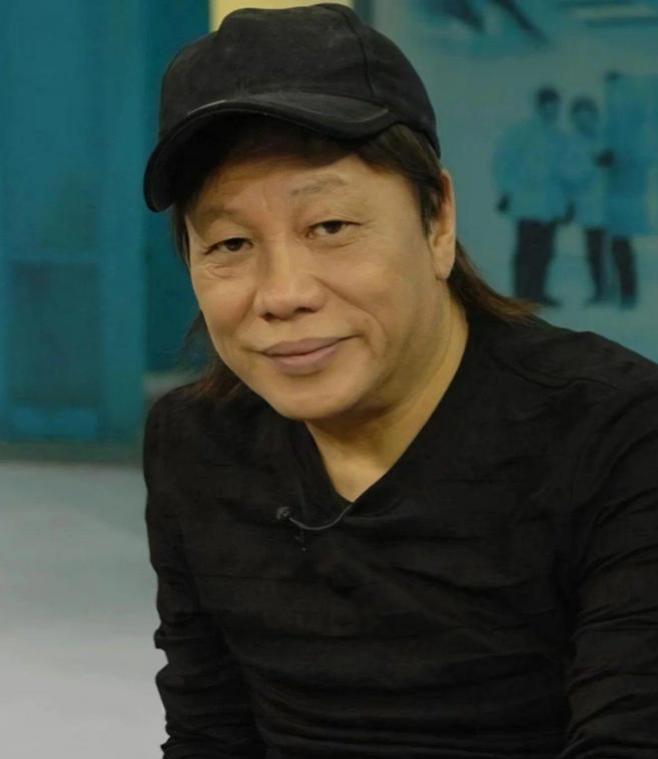 梁小龙之后再无陈真！因爱国被封杀20年，发妻被泼硫酸毁容__梁小龙之后再无陈真！因爱国被封杀20年，发妻被泼硫酸毁容