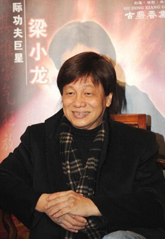 _梁小龙之后再无陈真！因爱国被封杀20年，发妻被泼硫酸毁容_梁小龙之后再无陈真！因爱国被封杀20年，发妻被泼硫酸毁容