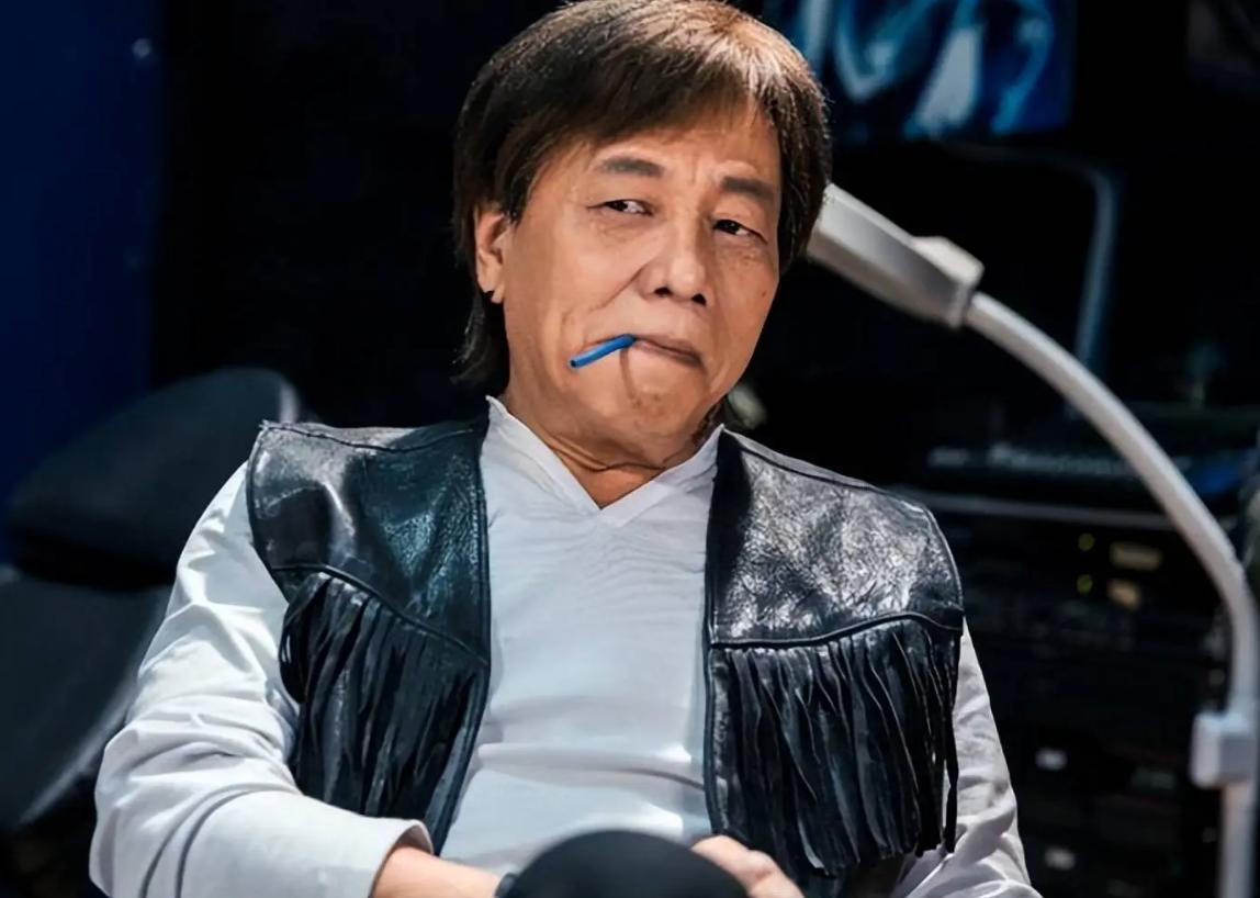 梁小龙之后再无陈真！因爱国被封杀20年，发妻被泼硫酸毁容_梁小龙之后再无陈真！因爱国被封杀20年，发妻被泼硫酸毁容_